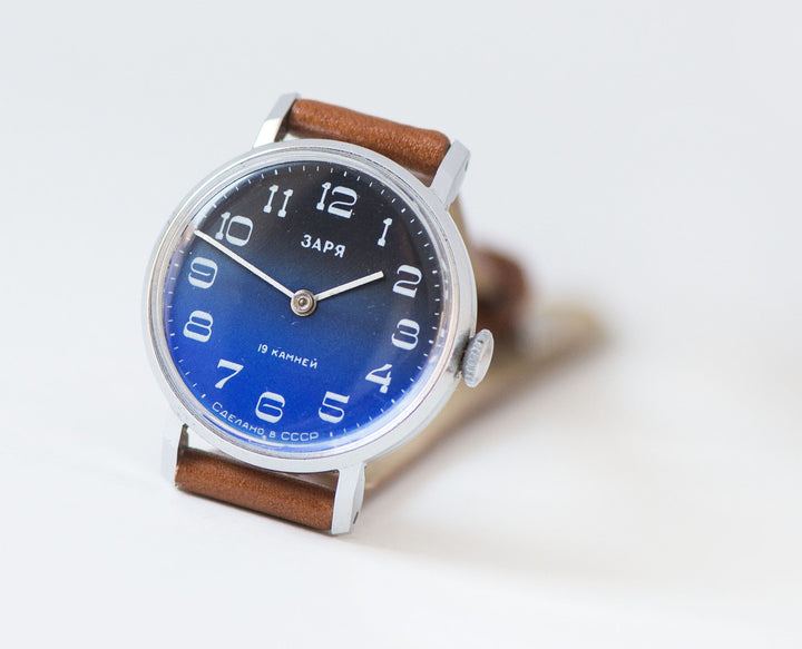 Mint condition women watch blue minimalist, vintage teen wristwatch Dawn, Arabic numerals watch round preppy gift, new genuine leather strap