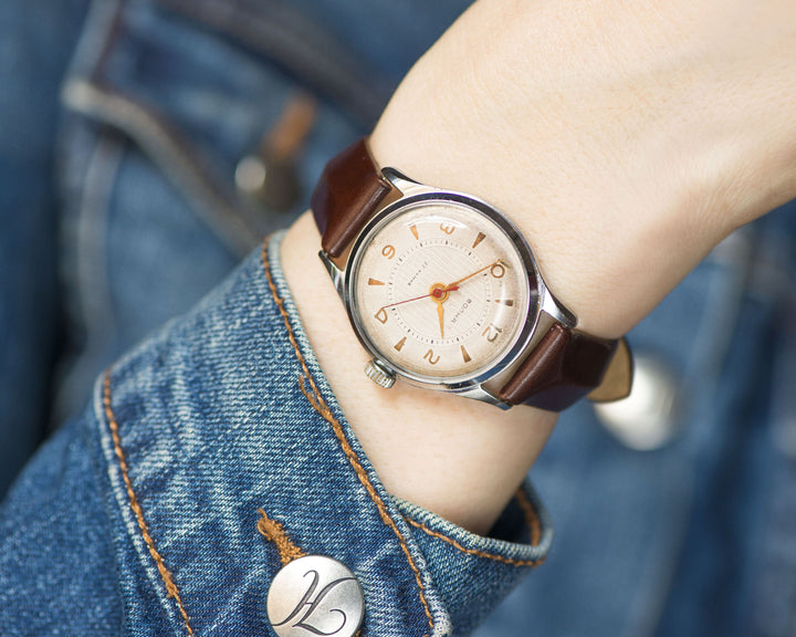 Vintage unisex wristwatch Volna, collectable Soviet tomboy watch gift, Chronometer class Soviet timepiece 1959 rare, new luxury leather band