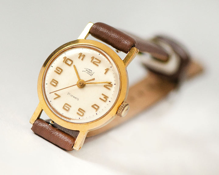 Classic women's wristwatch Dawn vintage, gold plated lady watch delicate, shockproof women watch jewelry gift, new premium leather strap