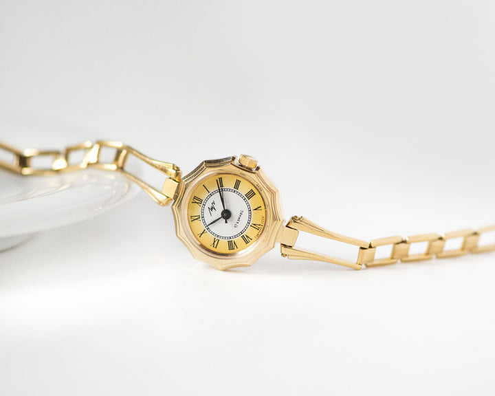 Ladies wristwatch bracelet Roman numerals yellow dial, vintage cocktail watch Ray, gold plated watch 90s woman jewelry gift party accessory