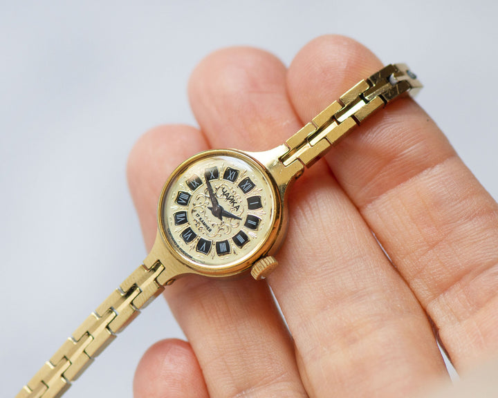 Vintage women's cocktail wristwatch floral folk pattern, Roman numerals lady watch Seagull, gold shade women wristwatch tiny jewelry gift