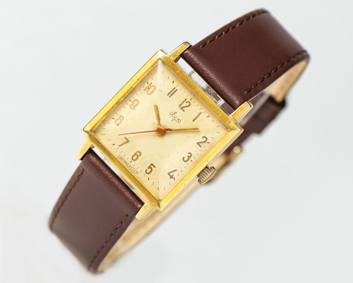 Square gold plated wristwatch for women Ray, retro women wrist watch classic, vintage tomboy watch shockproof, new premium leather strap