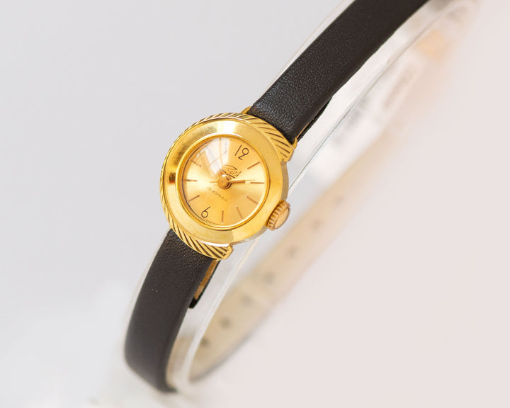 Limited edition women watch unused gold plated Dawn, vintage women wristwatch gift, swirl trim lady watch delicate, new premium leather band