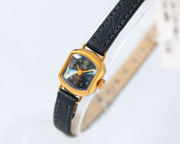 Gold plated women's watch Dawn black dial vintage, classic lady wristwatch small, minimalist watch for women gift, new premium leather band