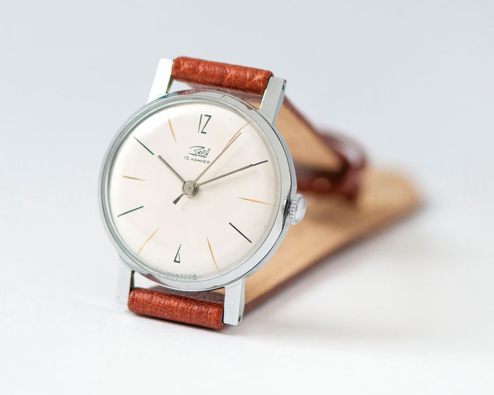 Minimalist women watch unused Dawn, silver shade classic watch for women vintage gift, unique lady watch delicate, new genuine leather strap