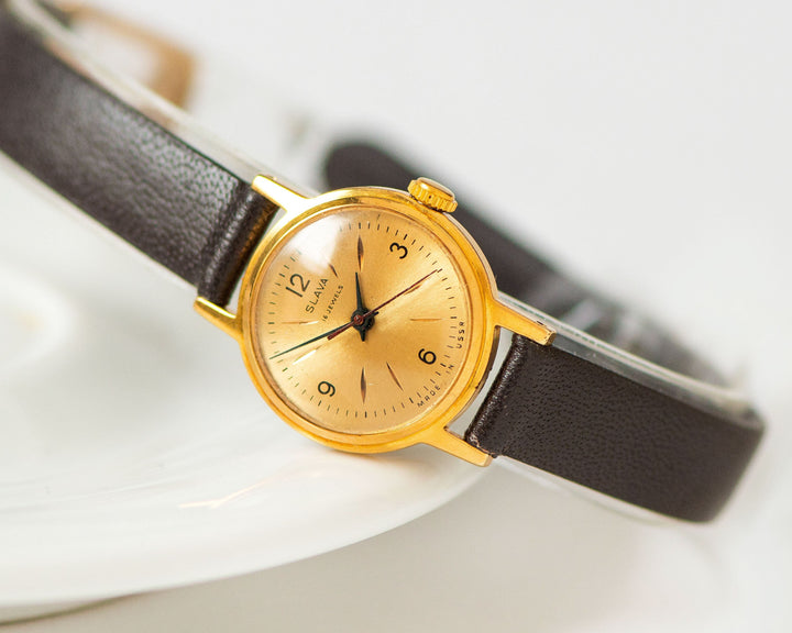 Limited edition wristwatch gold plated Glory, retro women watch minimalist jewelry gift, petite watch vintage, new premium leather strap