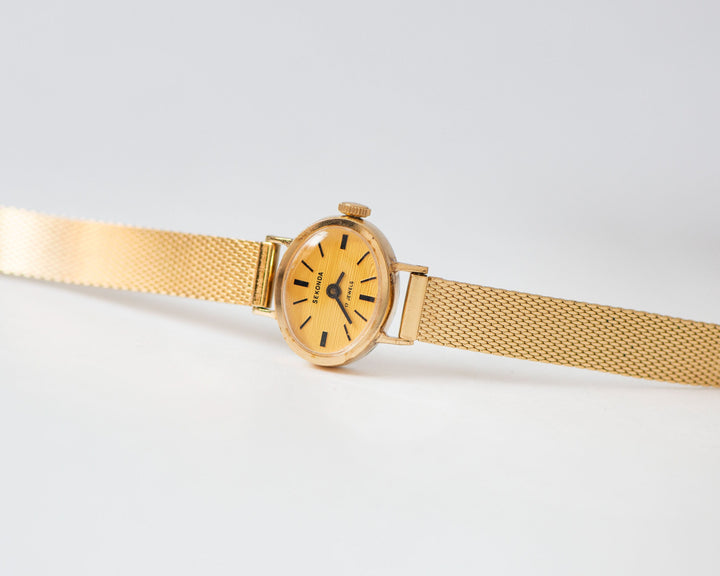 Oval cocktail watch for women Sekonda sleek bracelet, gold plated lady watch chic minimalist, vintage wristwatch jewelry gift leather strap