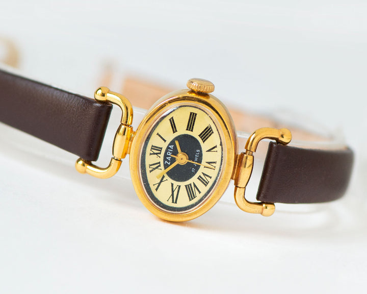 New old stock women's watch oval gold plated Dawn, ladies wristwatch Roman numerals, cocktail watch women yellow, new genuine leather strap