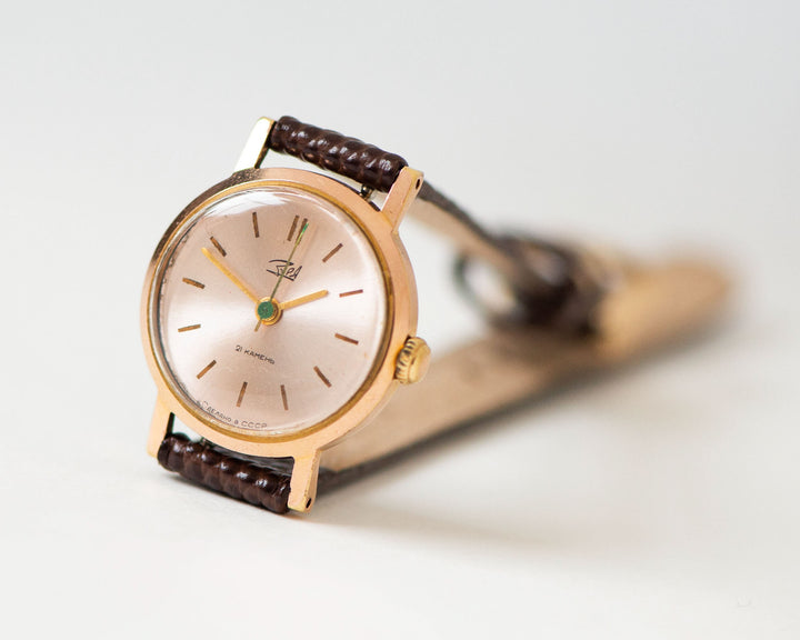 Minimalist women watch Dawn gold plated case, vintage wristwatch classic jewelry gift, chic lady timepiece, new premium leather strap