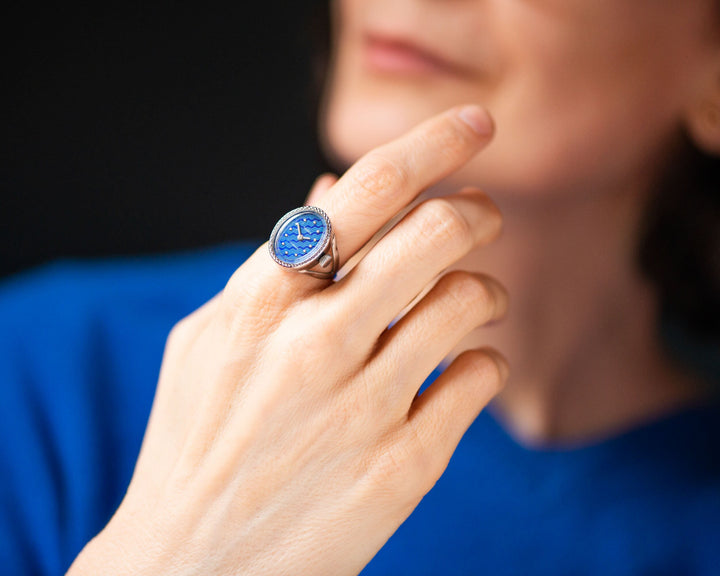 Navy blue women's watch ring Seagull, silver shade oval watch on finger vintage jewelry gift her, 90s lady timepiece rare dial watch jewelry