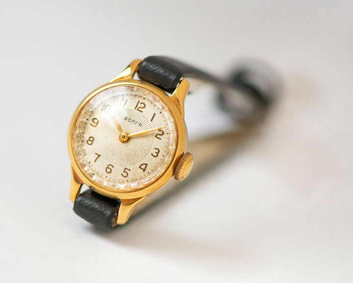 Dainty women watch Volga, lady wristwatch gold plated, small lady watch, mechanical watch, retro watch, new premium leather strap