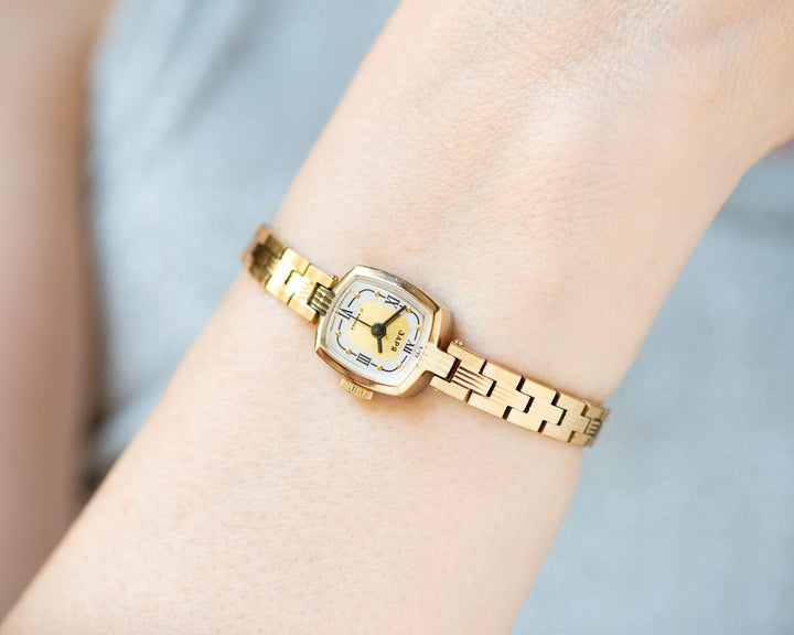 Gold plated cocktail watch bracelet Dawn gift vintage, delicate rectangular women wrist watch Roman numerals dial watch jewelry accessory