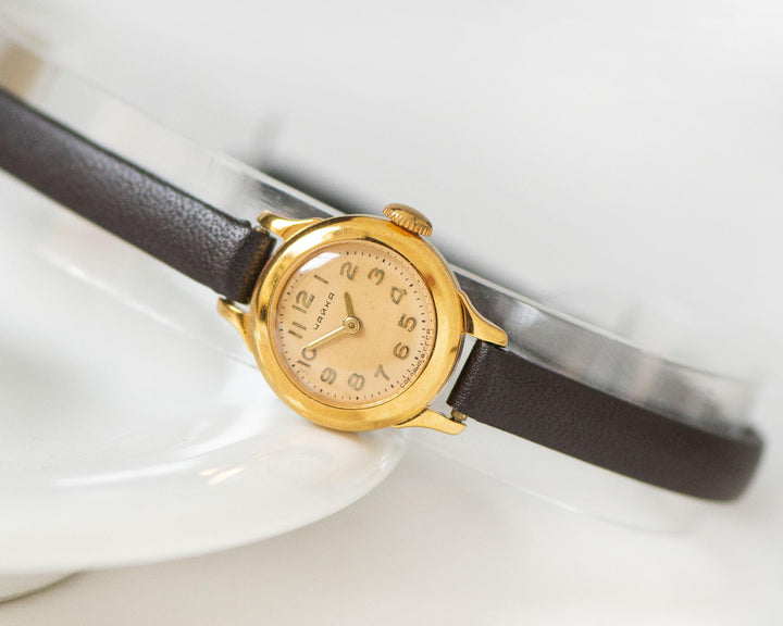 Women's wristwatch super small Seagull minimalist gold plated, vintage lady, watch jewelry gift accessory unique, new premium leather strap