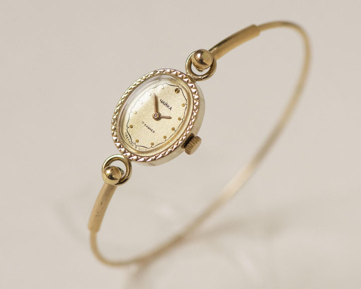 Women's cocktail watch vintage oval Seagull, gold shade lady watch delicate gift, classic lady watch chic jewelry minimalist tiny bracelet