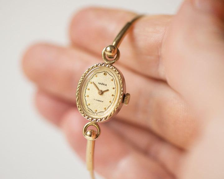 Women's cocktail watch vintage oval Seagull, gold shade lady watch delicate gift, classic lady watch chic jewelry minimalist tiny bracelet