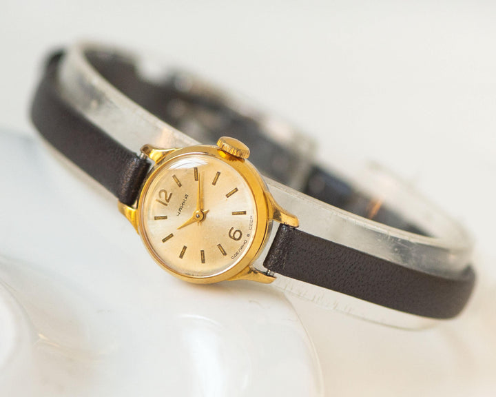 Gold plated micro watch women Seagull, vintage lady wristwatch classic jewelry, chic wristwatch dainty gift, new premium leather strap