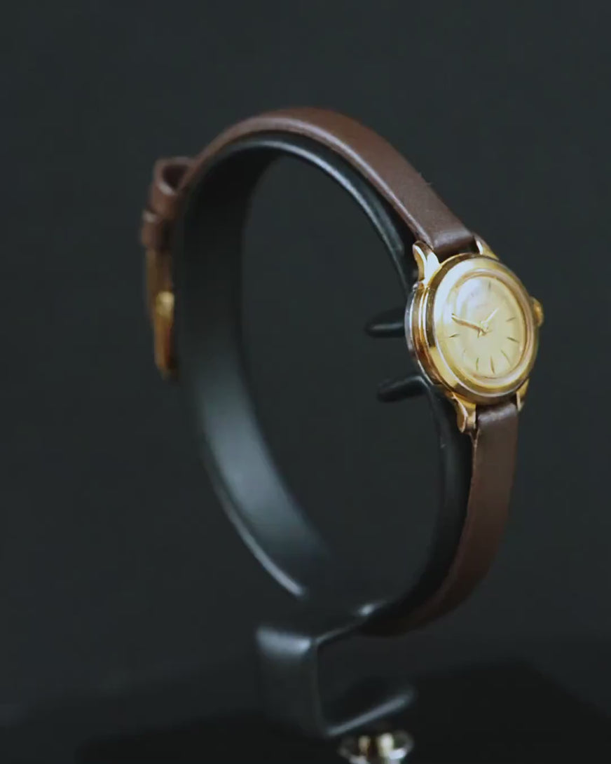 Women's wristwatch super small Seagull minimalist gold plated, vintage lady, watch jewelry gift accessory unique, new premium leather strap