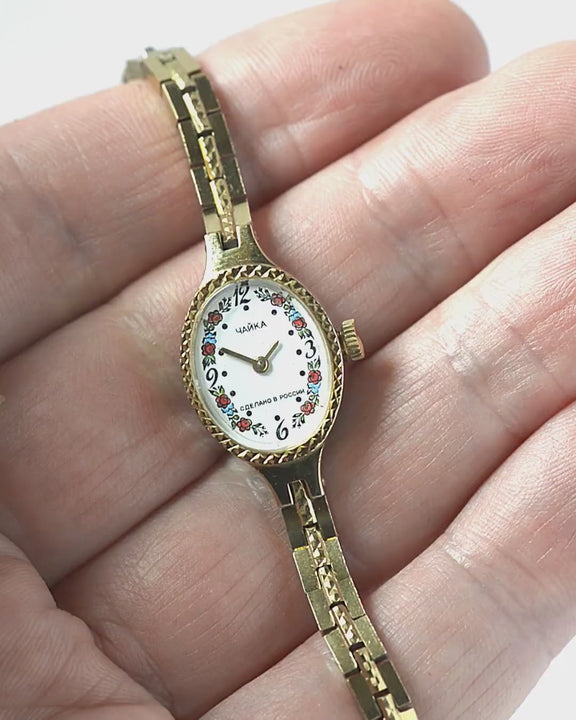 Vintage cocktail watch for women floral oval dial Seagull, small gold shade lady watch, tiny bracelet girl watch party jewelry serviced
