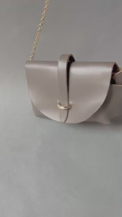 Vintage Grey Leather Party Bag: Chain Strap Top Handle, Made in Italy