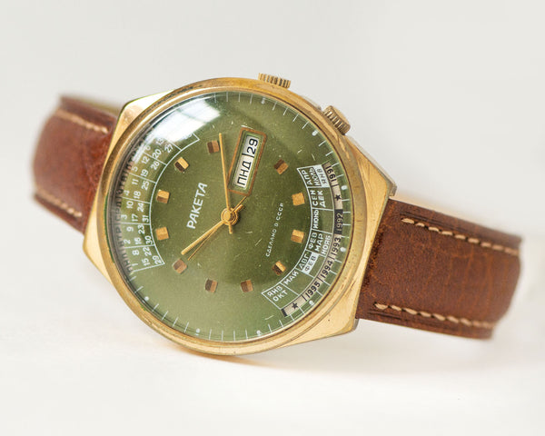 Green men’s watch perpetual calendar, gold plated wristwatch Rocket, chunky vintage men's watch modern, new premium leather strap