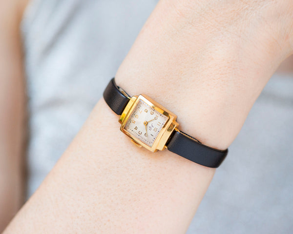 Art deco style women watch gold plated Ray, tiny classic wrist jewelry tank watch, 60s lady's square watch gift timepiece, new leather strap