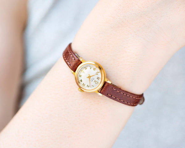 Women's watch Glory gold plated vintage, Arabic numerals lady wristwatch small jewelry classic accessory women gift new premium leather band